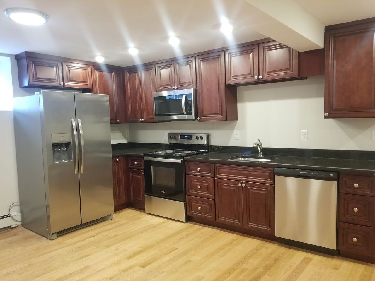 47 Fremont St #1 - Photo 6 of 15