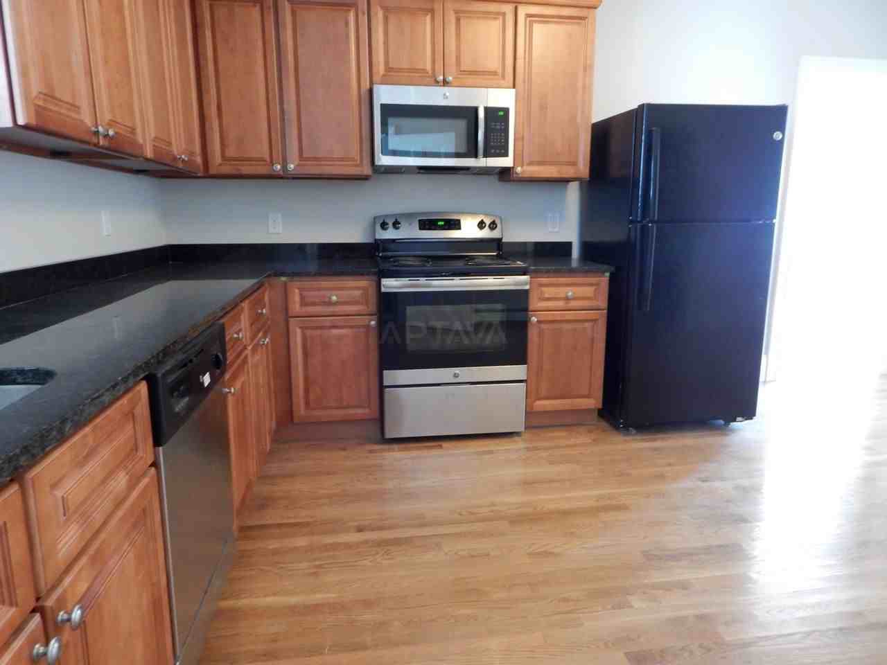 50 Springfield St #3 - Photo 6 of 7
