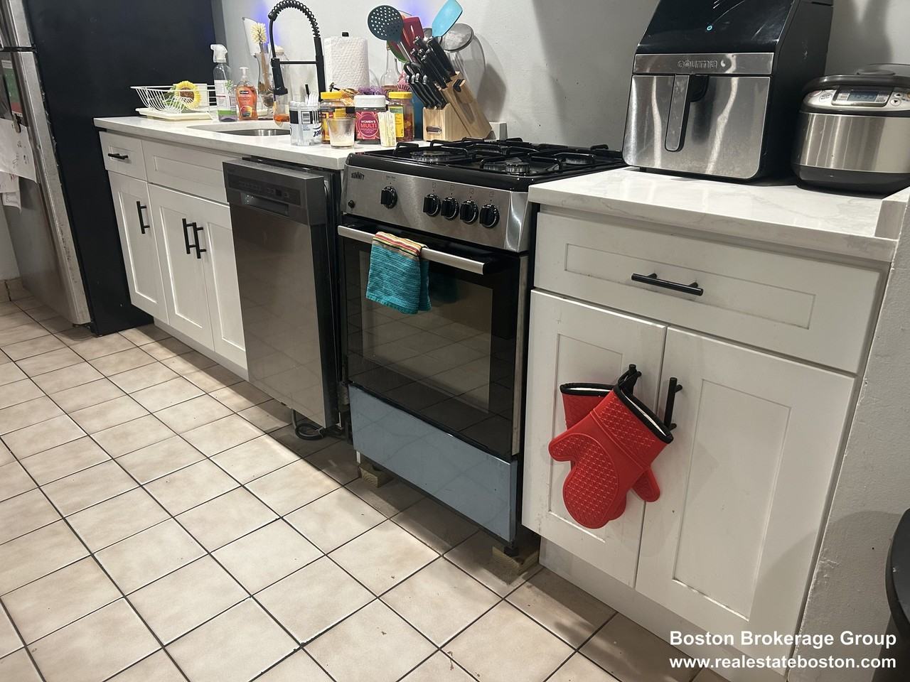 80 Mount Pleasant St #B - Photo 3 of 8
