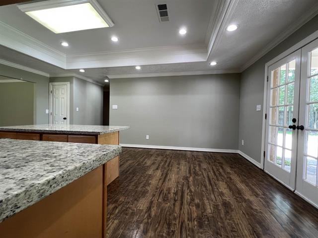 1030 Pine Timbers Dr - Photo 4 of 33