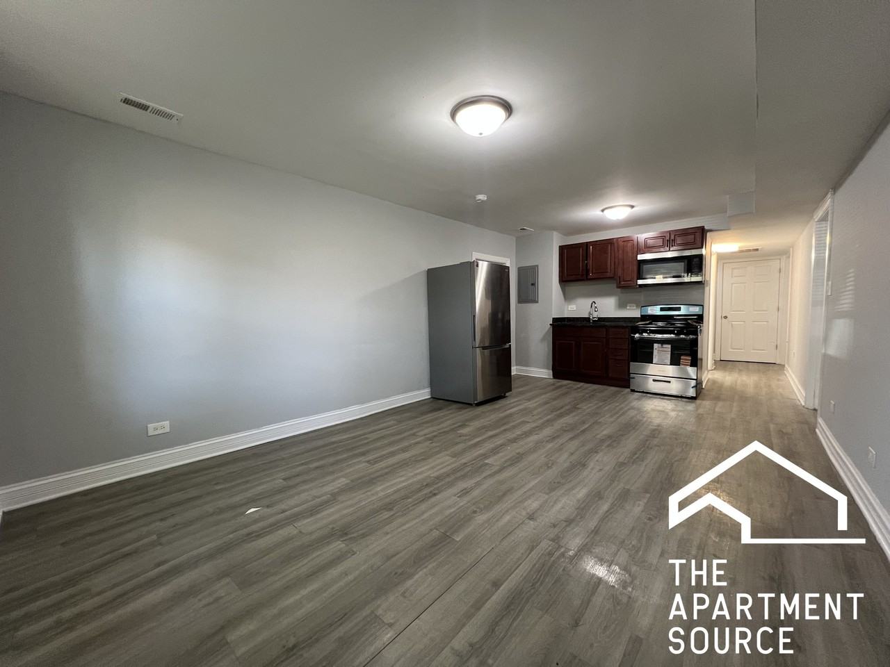2100 S 51st Ave #2 - Photo 2 of 15