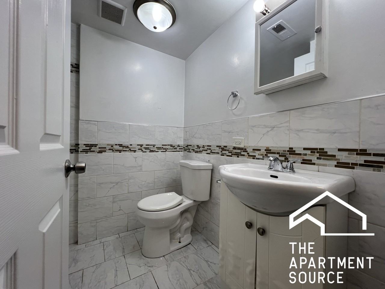 2100 S 51st Ave #2 - Photo 7 of 15