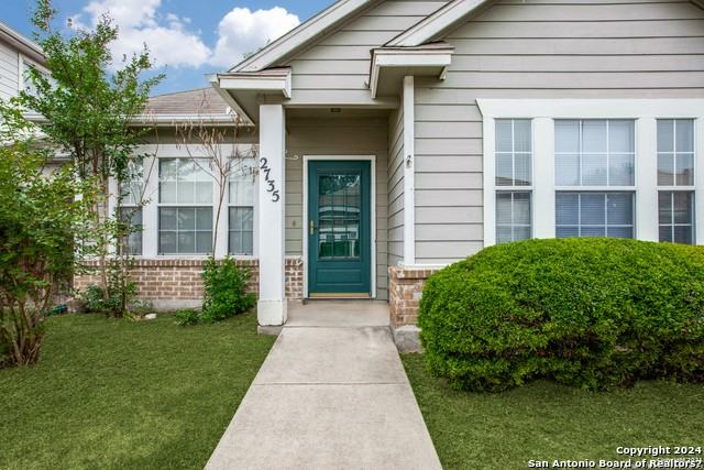 2735 Crown Holw - Photo 3 of 9