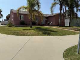 featured image of 24139 Ravenna Ave