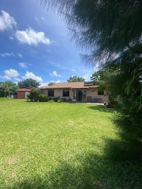 1100 Cameo Cir - Photo 2 of 50