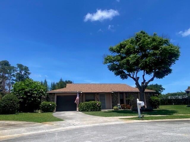 1100 Cameo Cir - Photo 5 of 50