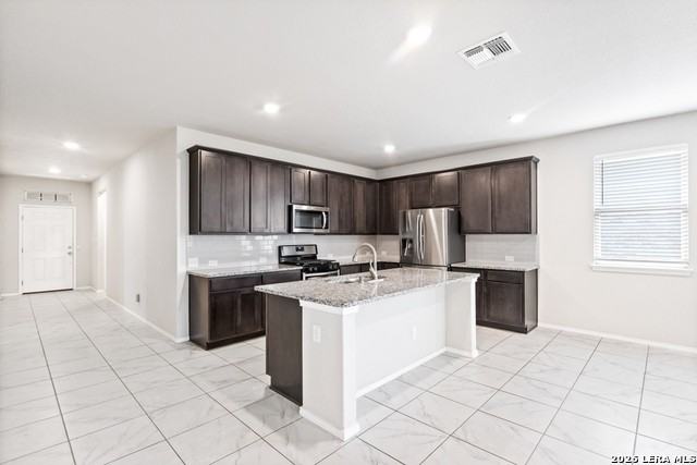 5042 Italica Rd - Photo 3 of 23