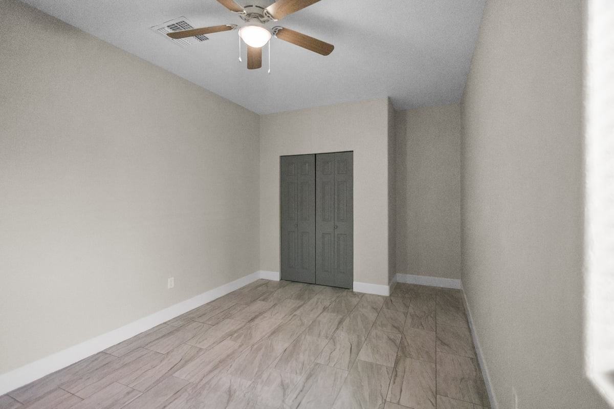 7631 N 59th Ln #3-7631N - Photo 3 of 26