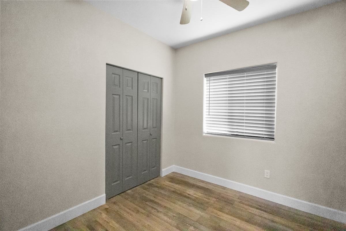 7631 N 59th Ln #3-7631N - Photo 4 of 26
