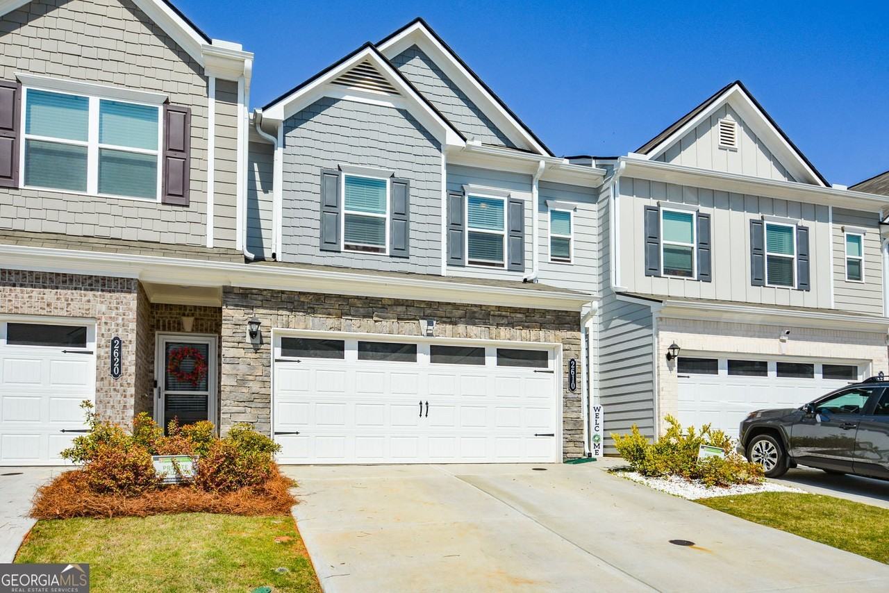 2610 Ravencliff Dr - Photo 2 of 37