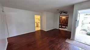 3527 S Ewing Ave - Photo 7 of 33