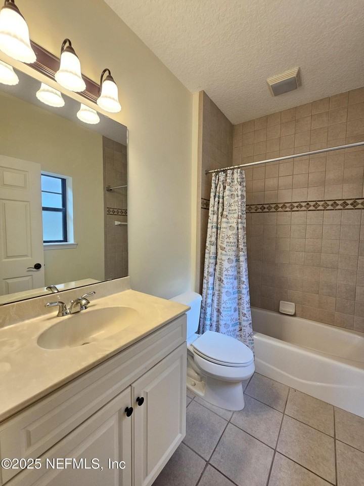 5105 Foliage Way - Photo 4 of 17