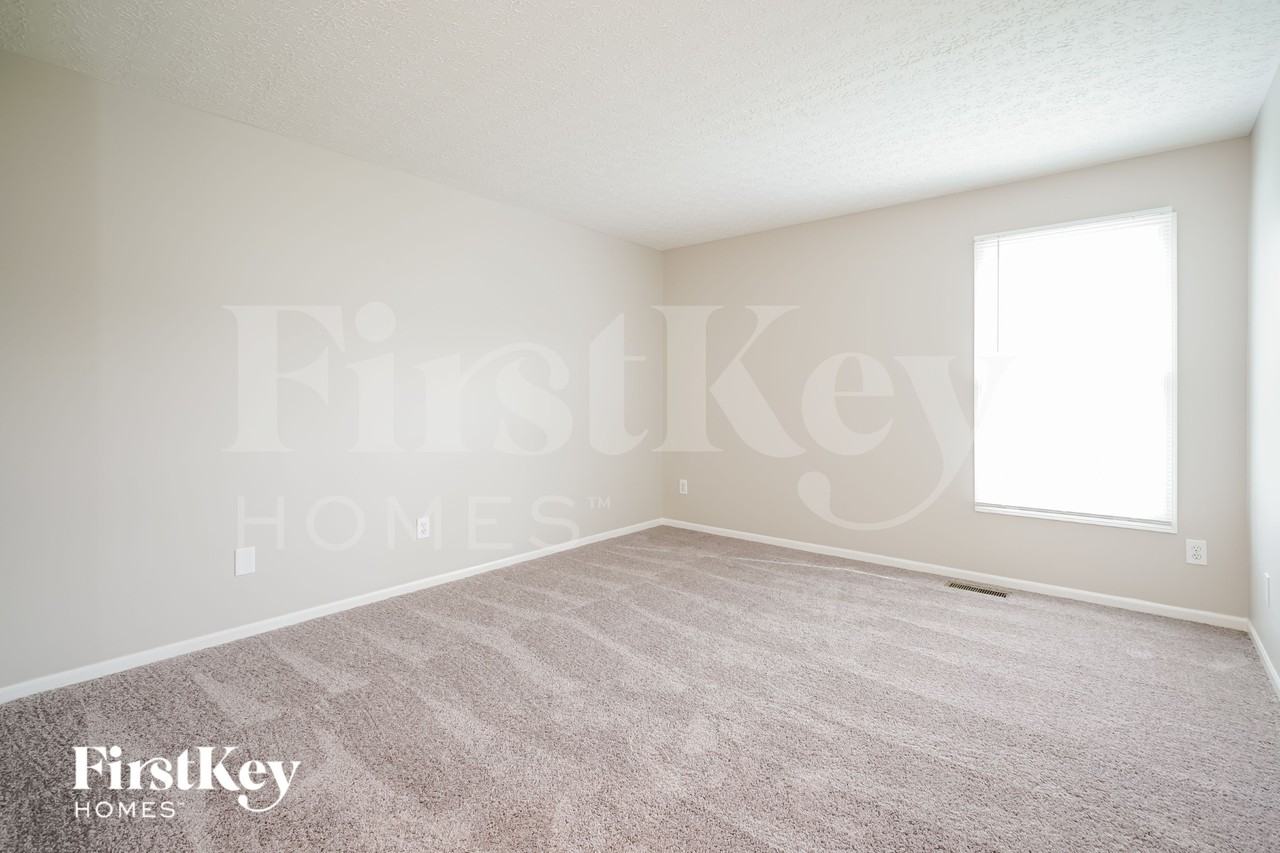 7127 Emerald Tree Dr - Photo 7 of 15