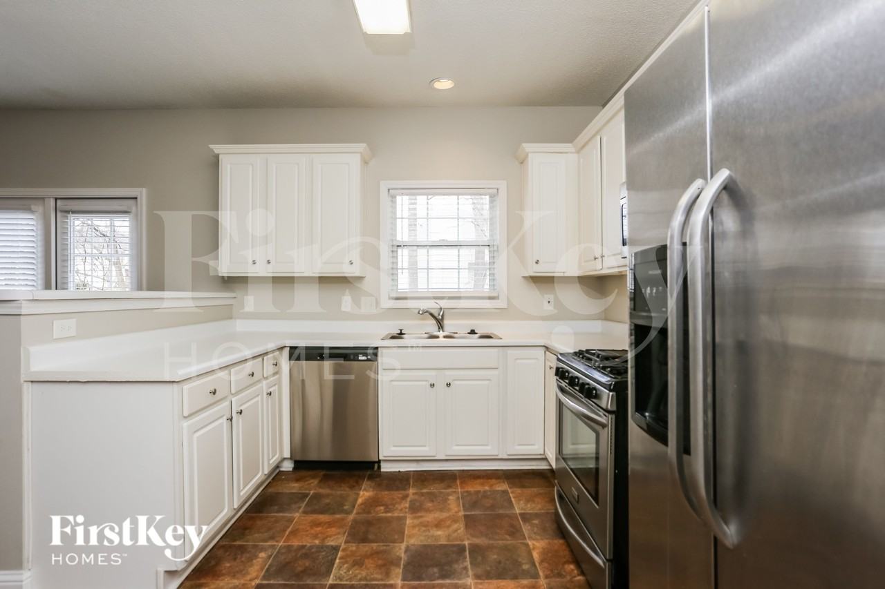 3264 Fruitwood Ln - Photo 7 of 18