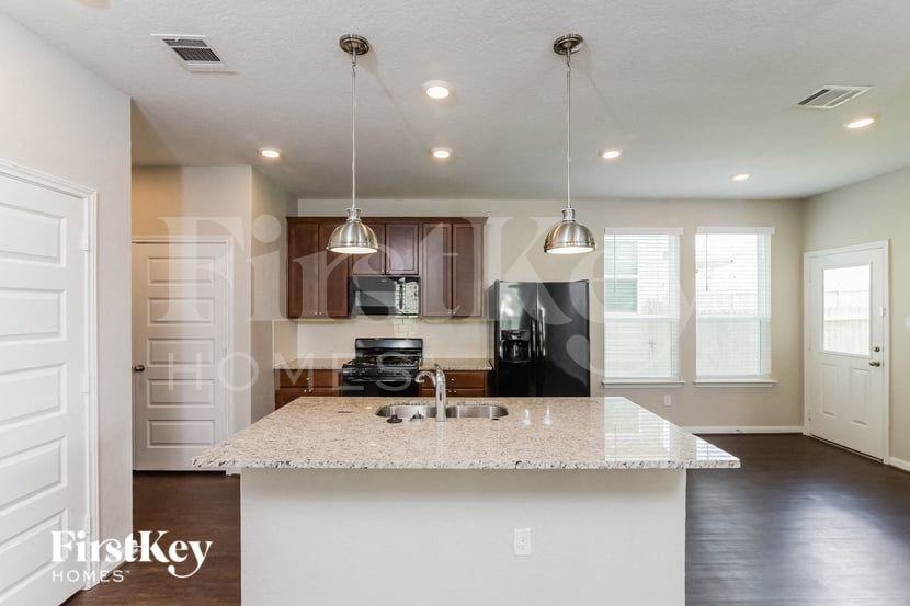 5115 Longhorn Riv - Photo 4 of 15