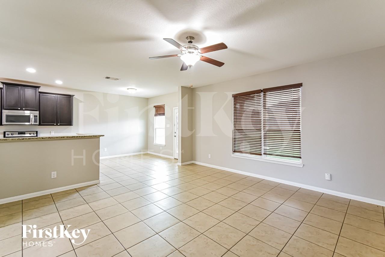 11824 Luckey Fls - Photo 3 of 19