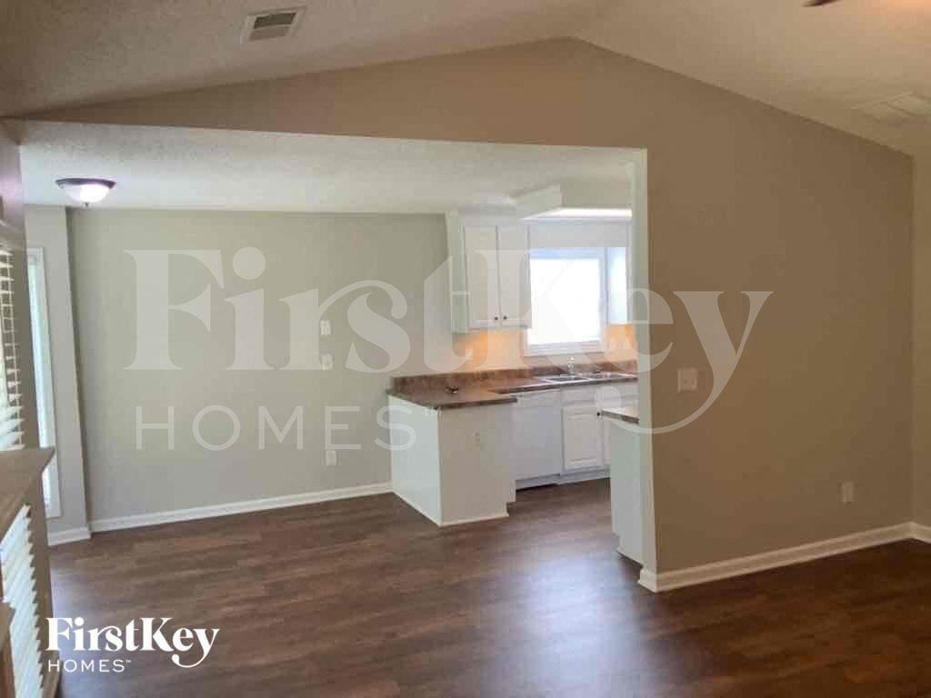 797 Gable Ct - Photo 5 of 12