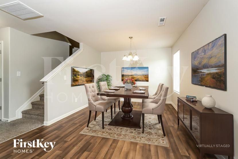 108 Bedrock Ct - Photo 7 of 19