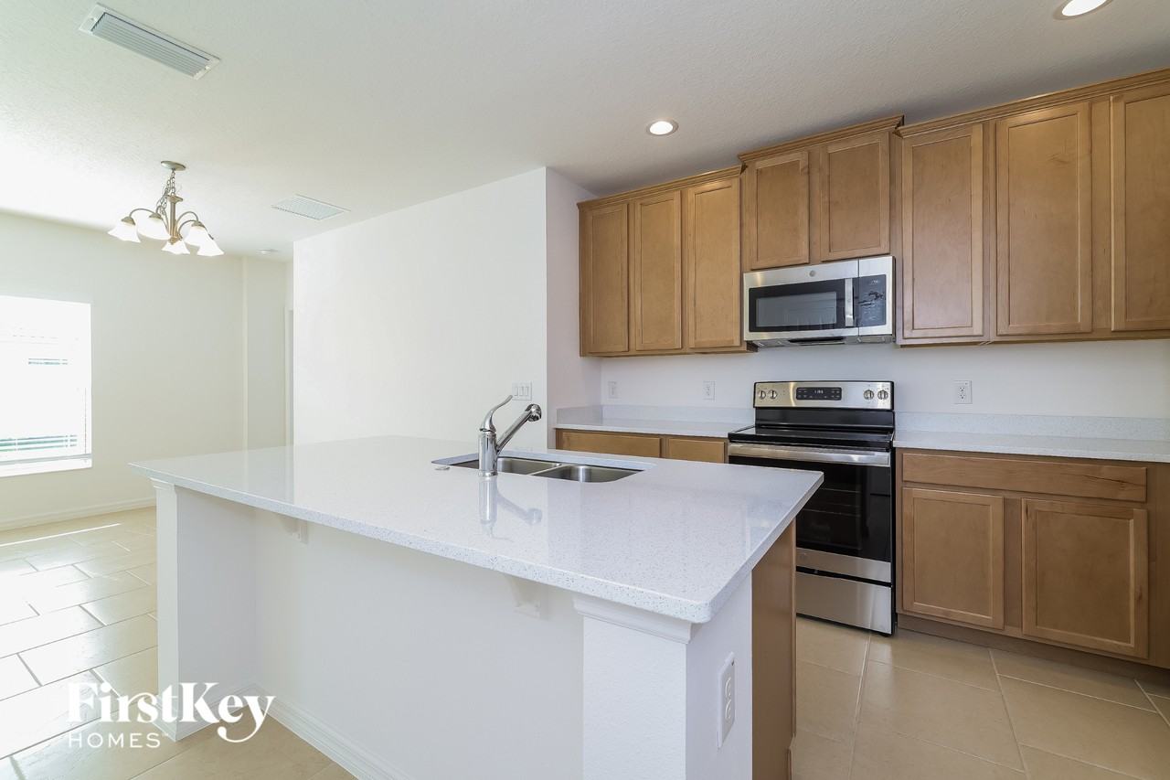 705 Fiddlesticks Dr - Photo 5 of 15
