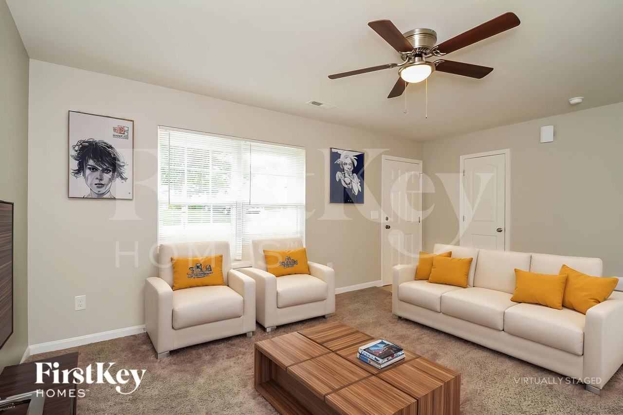 4124 Salem Springs Ct - Photo 4 of 18