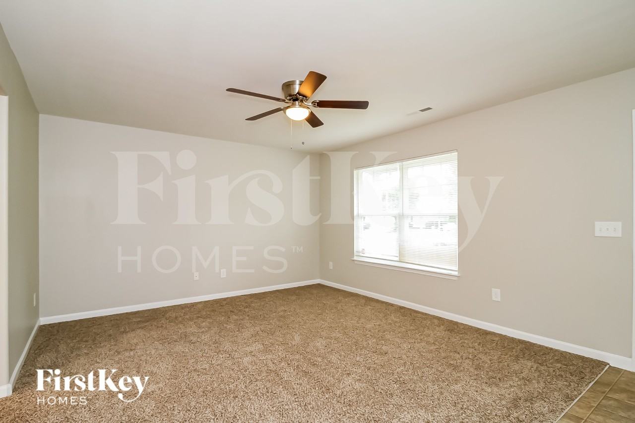 4124 Salem Springs Ct - Photo 5 of 18