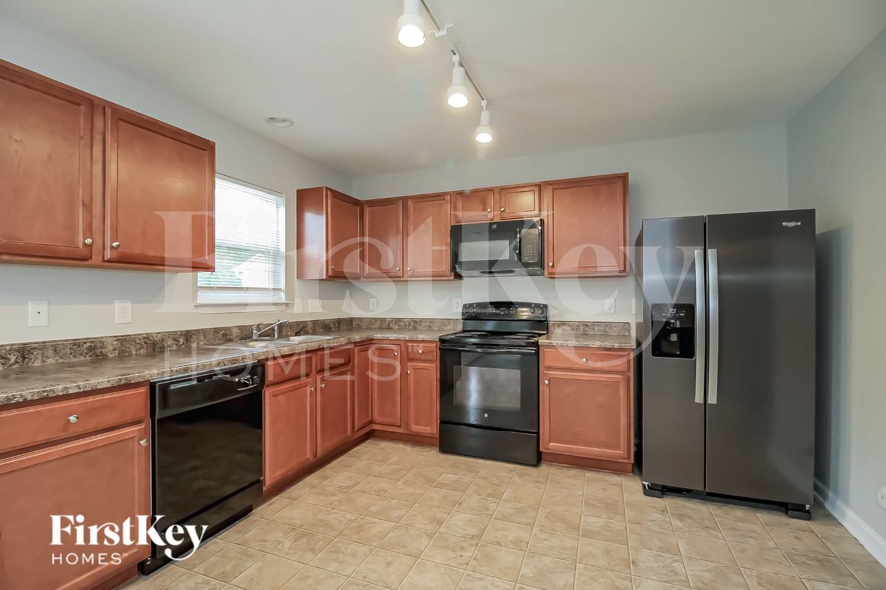 4124 Salem Springs Ct - Photo 6 of 18