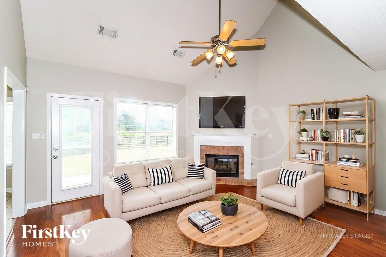 100 Misty Hill Cv - Photo 6 of 19