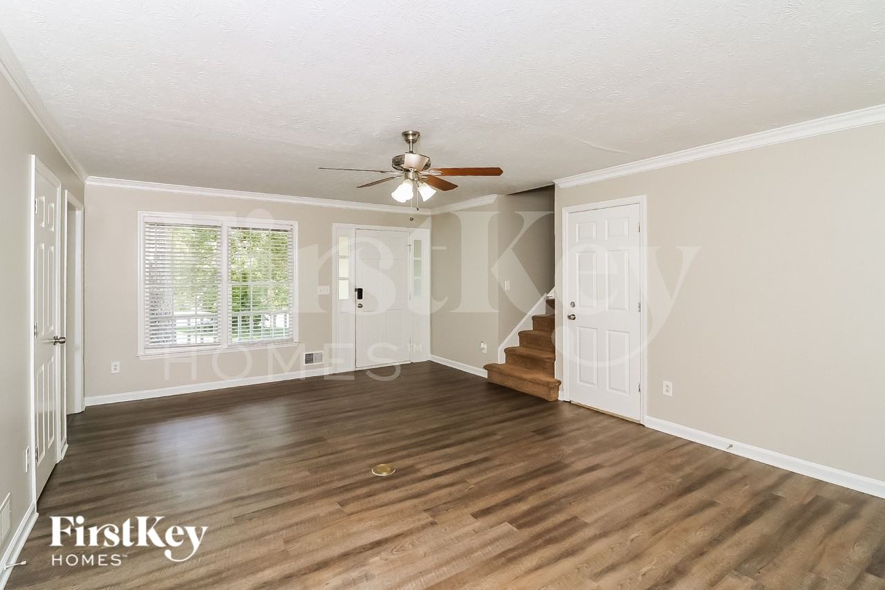 1948 Winding Creek Ln Sw - Photo 6 of 16
