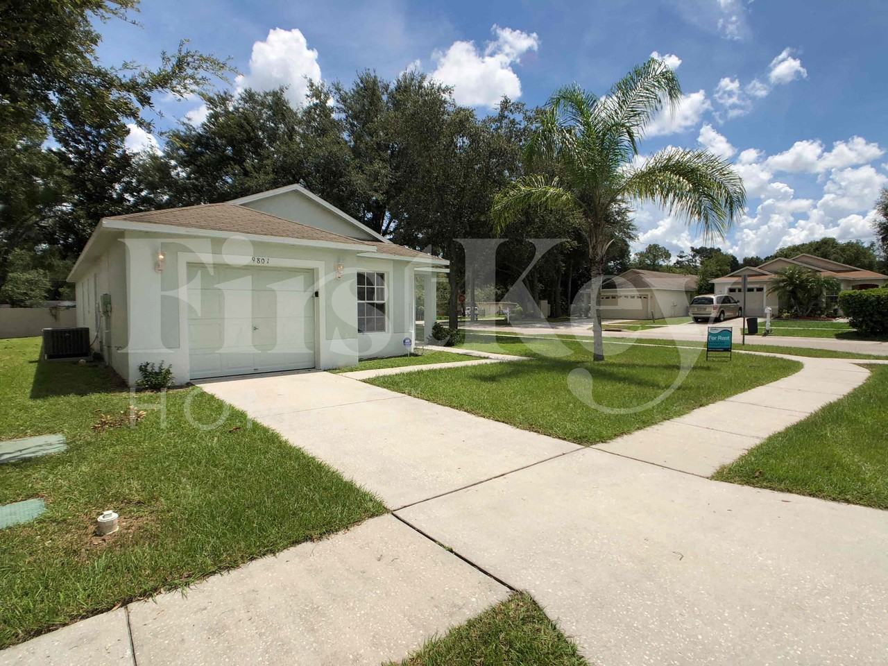9801 Morris Glen Way - Photo 3 of 24