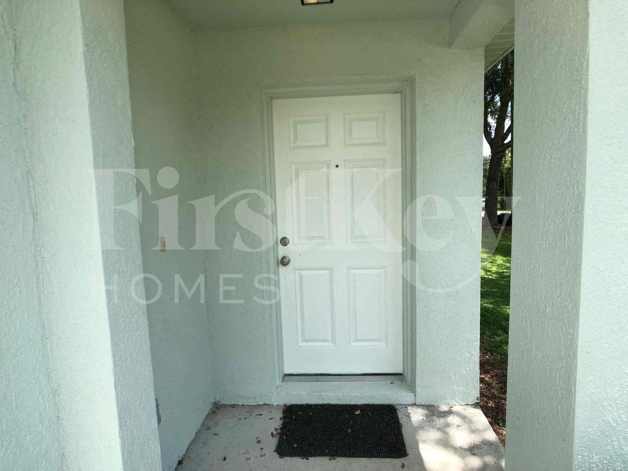 9801 Morris Glen Way - Photo 4 of 24