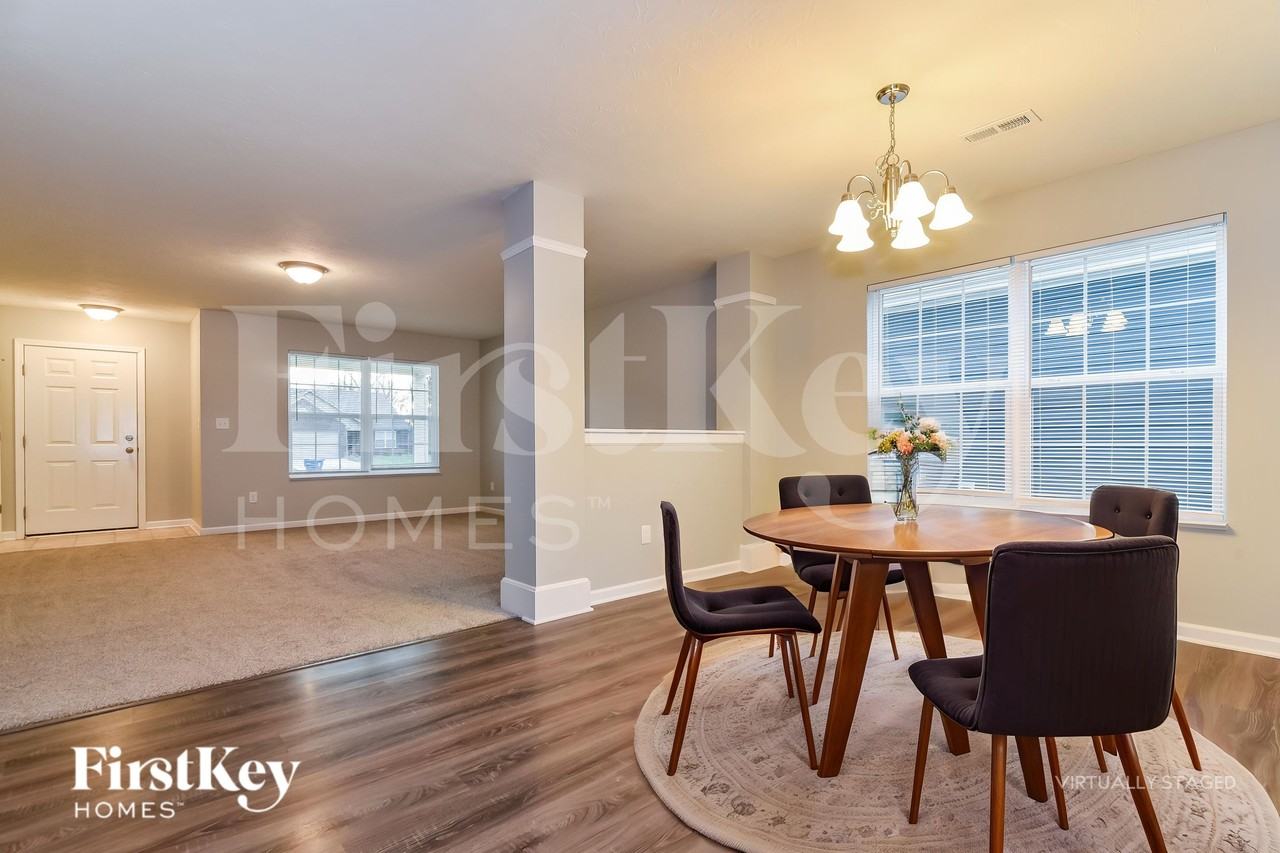 7530 Boundary Bay Ct - Photo 7 of 19
