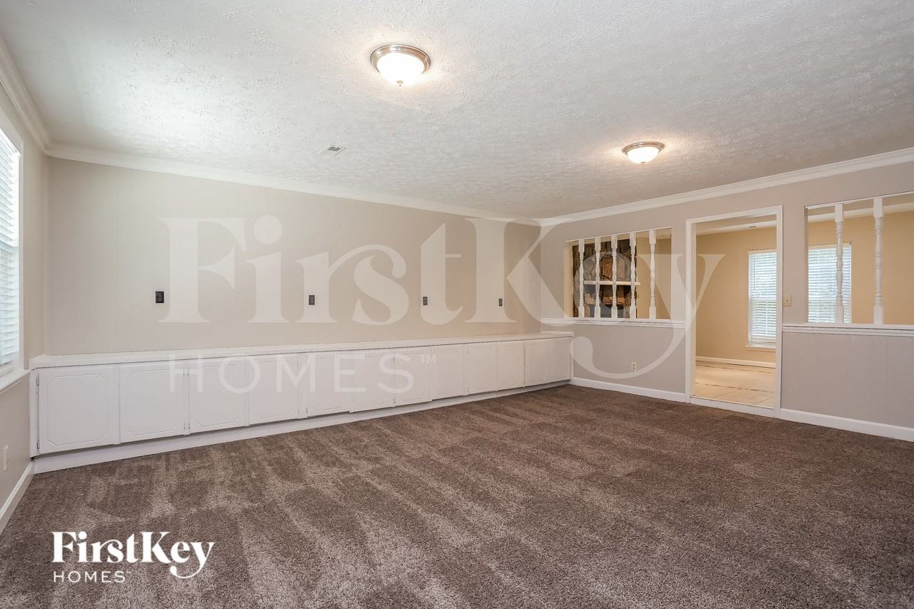 7344 Berkshire Downs Dr - Photo 7 of 15