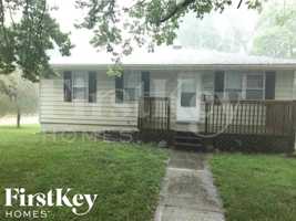 featured image of 4800 N Wallace Ave