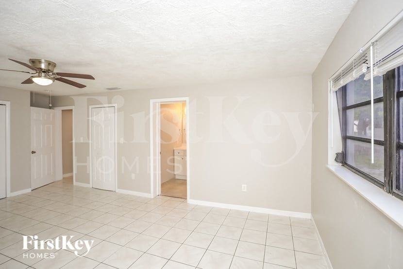 3751 Nwstreet - Photo 6 of 15