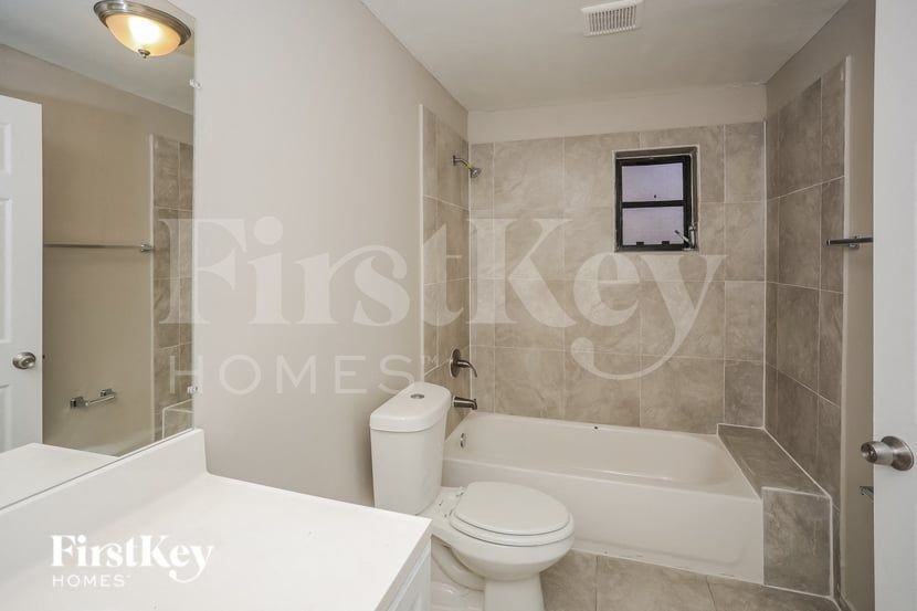 3751 Nwstreet - Photo 7 of 15