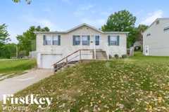 3304 N Spring St - Photo 1 of 1