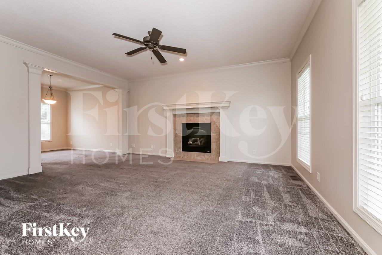 21240 W 119th Ter - Photo 2 of 16