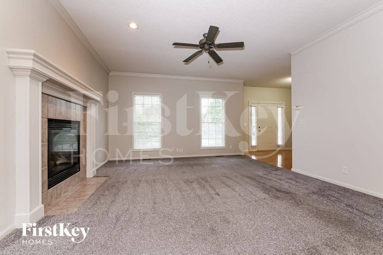 21240 W 119th Ter - Photo 3 of 16