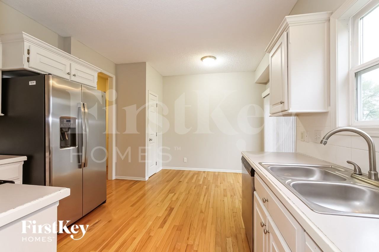 21240 W 119th Ter - Photo 7 of 16