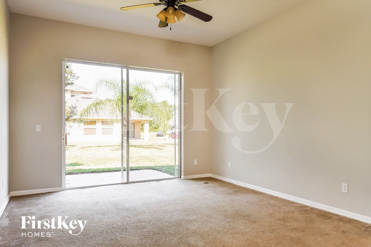 2101 Laparelle Dr - Photo 3 of 15