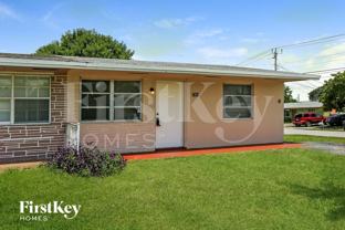 1901 Sw 67th Ter - Photo 1 of 1