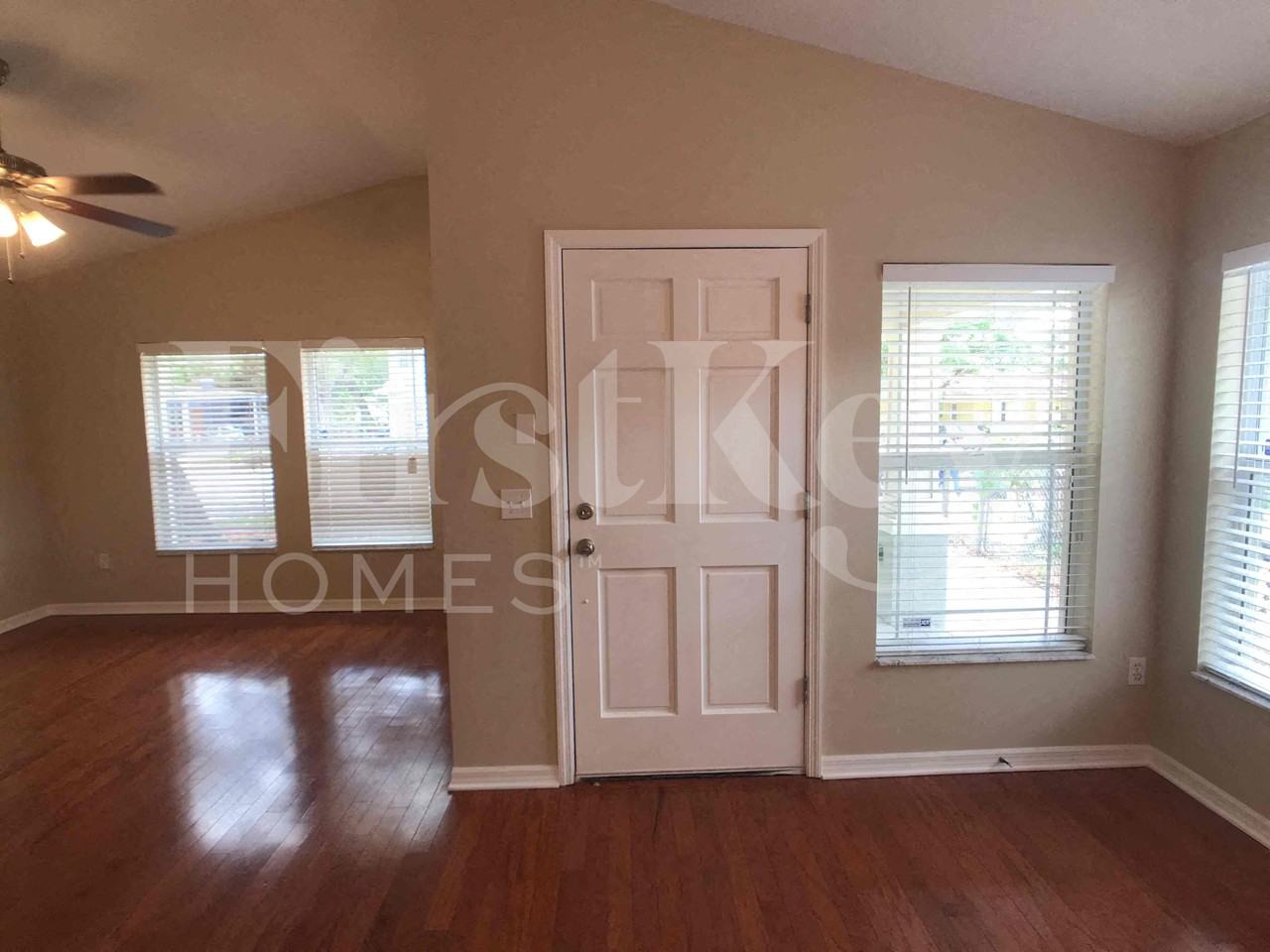 1736 W Pine St - Photo 4 of 22