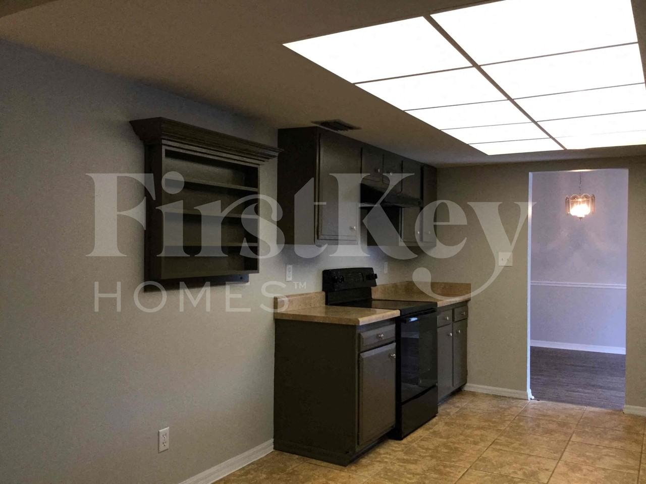 161 Sheridan Ave - Photo 7 of 22
