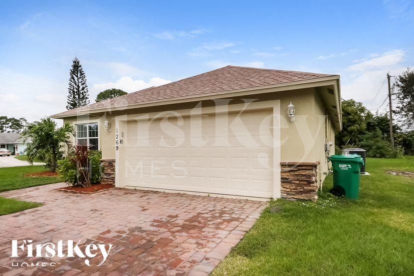 13090 Swterrace - Photo 3 of 15