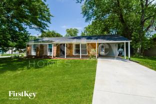 12465 Larkwood Dr - Photo 1 of 1