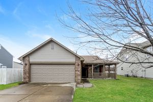 featured image of 5384 Lakeside Manor Dr