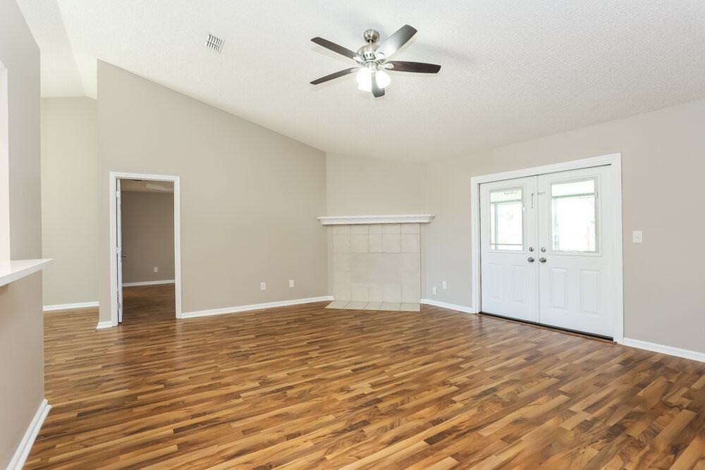 3349 Citation Dr - Photo 4 of 16