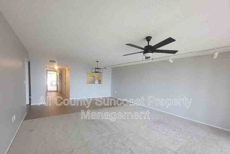 6430 Sun Eagle Ln #103 - Photo 4 of 13