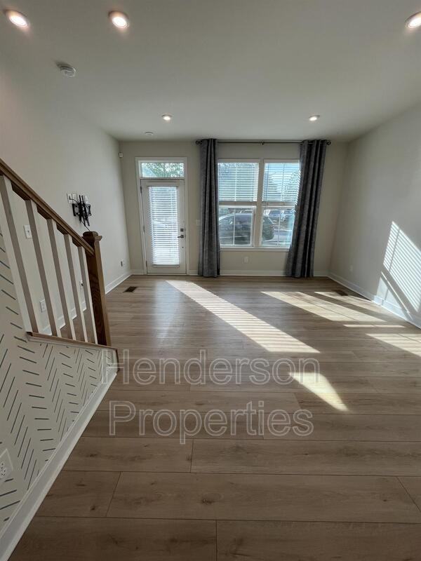 4750 Chastain Ave - Photo 2 of 24