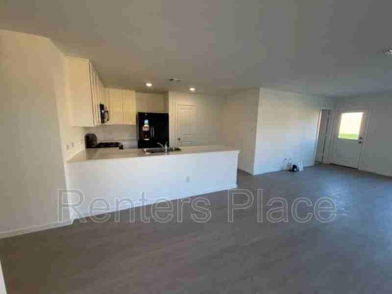 3705 Montage Blvd - Photo 3 of 13